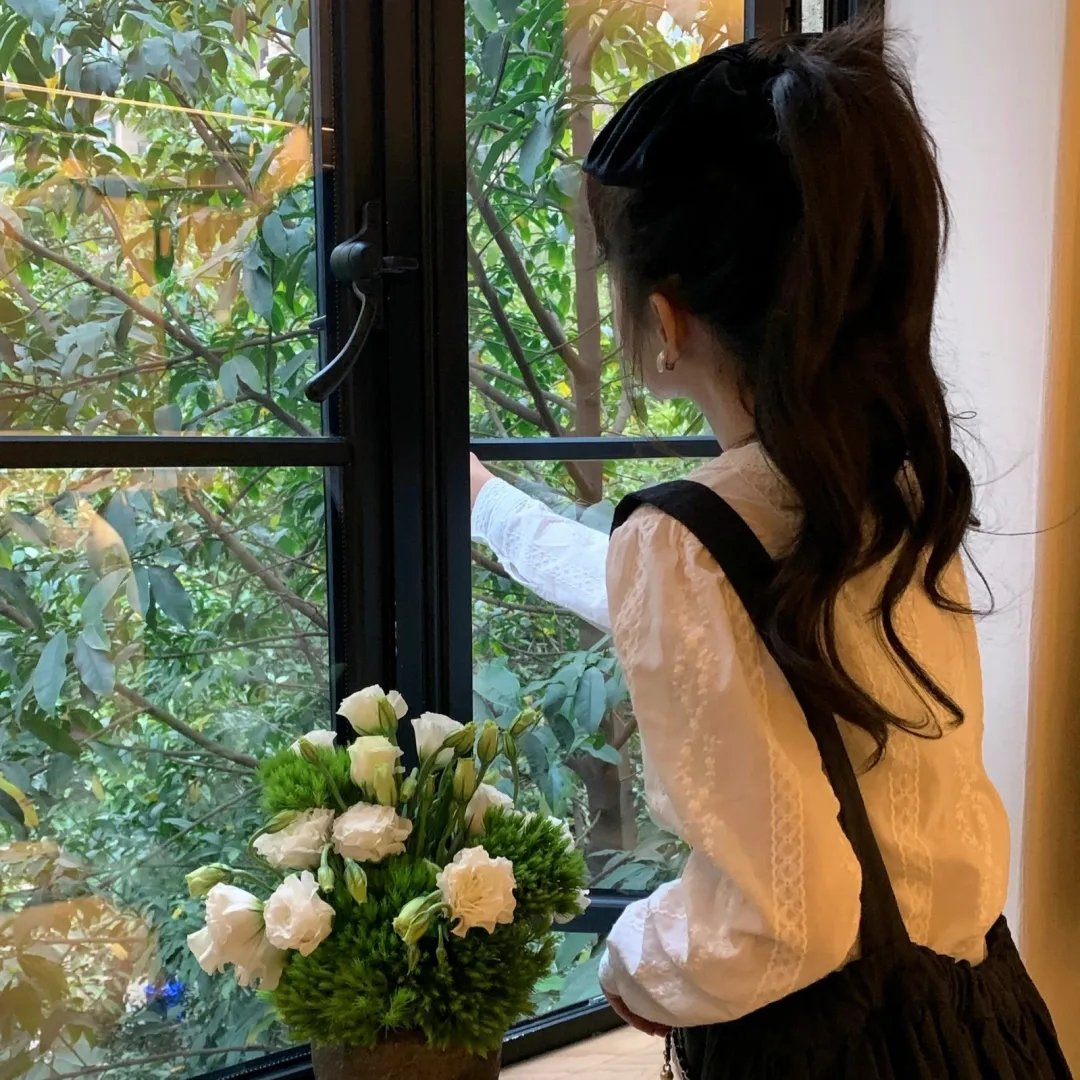 千钧。一发